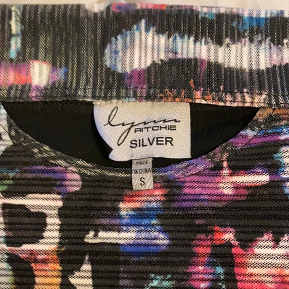 Colorful Top - Picture 2 of 3